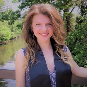 Meet your Posher, Leslie